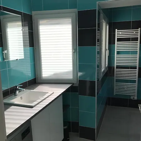 Appartement 7 -logis Carmes 1km Cure *